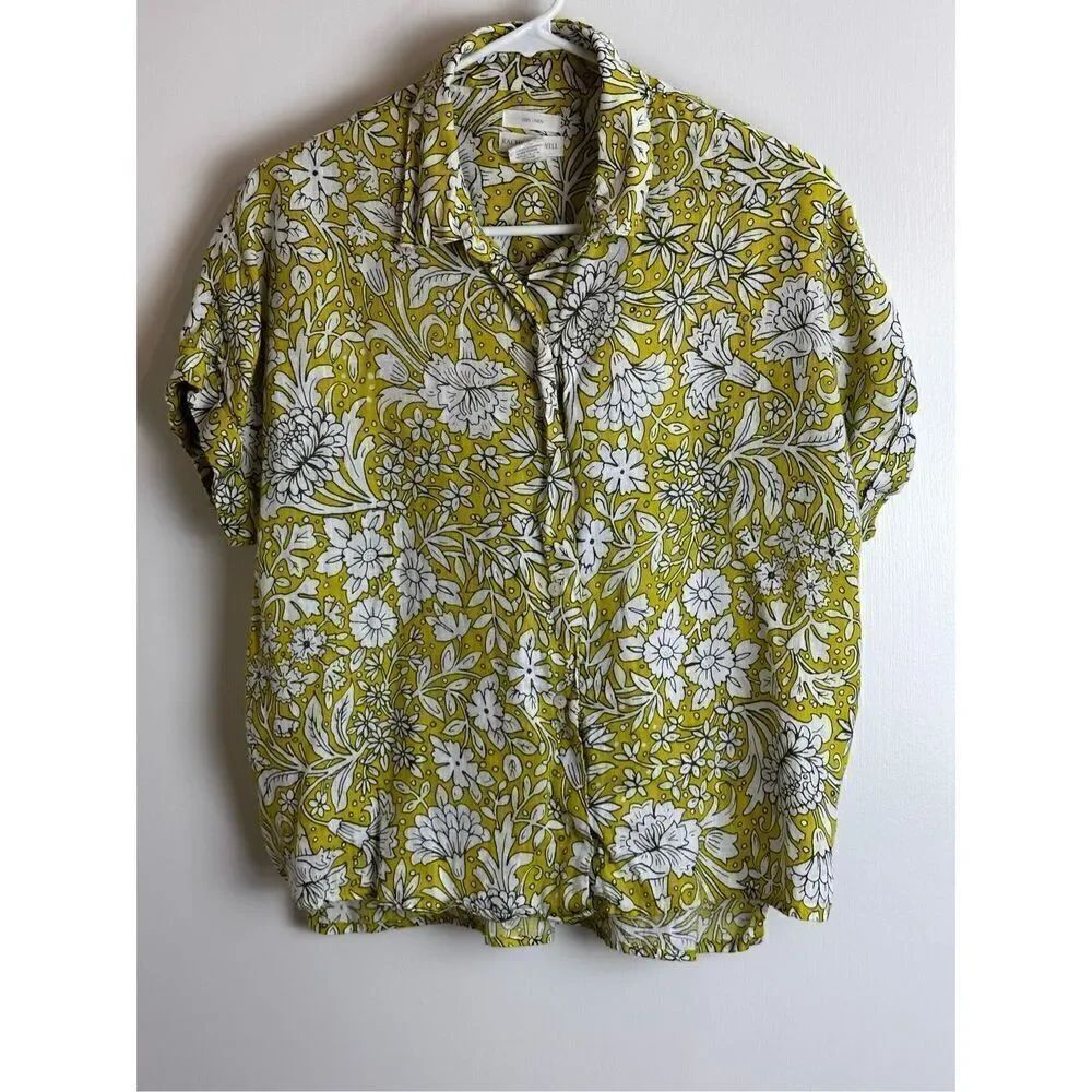 Rachel Ashwell green and white short sleeve top Size S